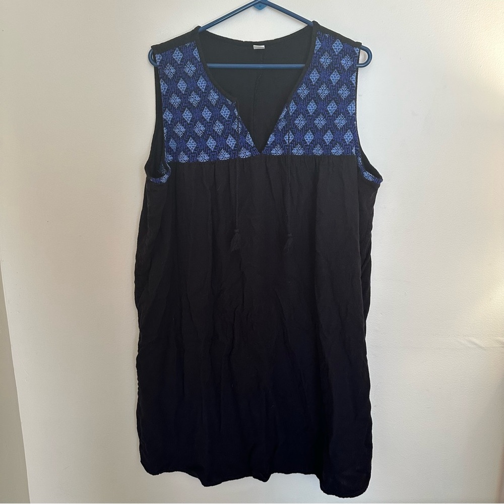 Black and Blue Sleeveless Dress Old Navy